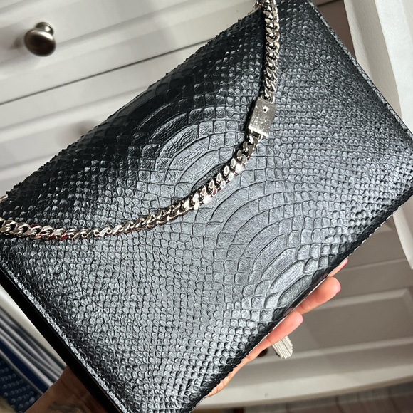 YVES SAINT LAURENT Medium Kate Chain Shoulder Snake Bag Black Leather - Picture 5 of 7